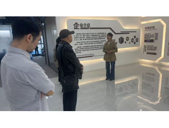 新疆矿联考察七腾机器人 共探特种机器人矿山应用新路径